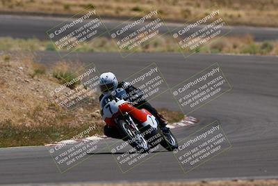 media/Apr-19-2025-AHRMA (Sat) [[3d98ca3309]]/Race/Group 3/turn 4/